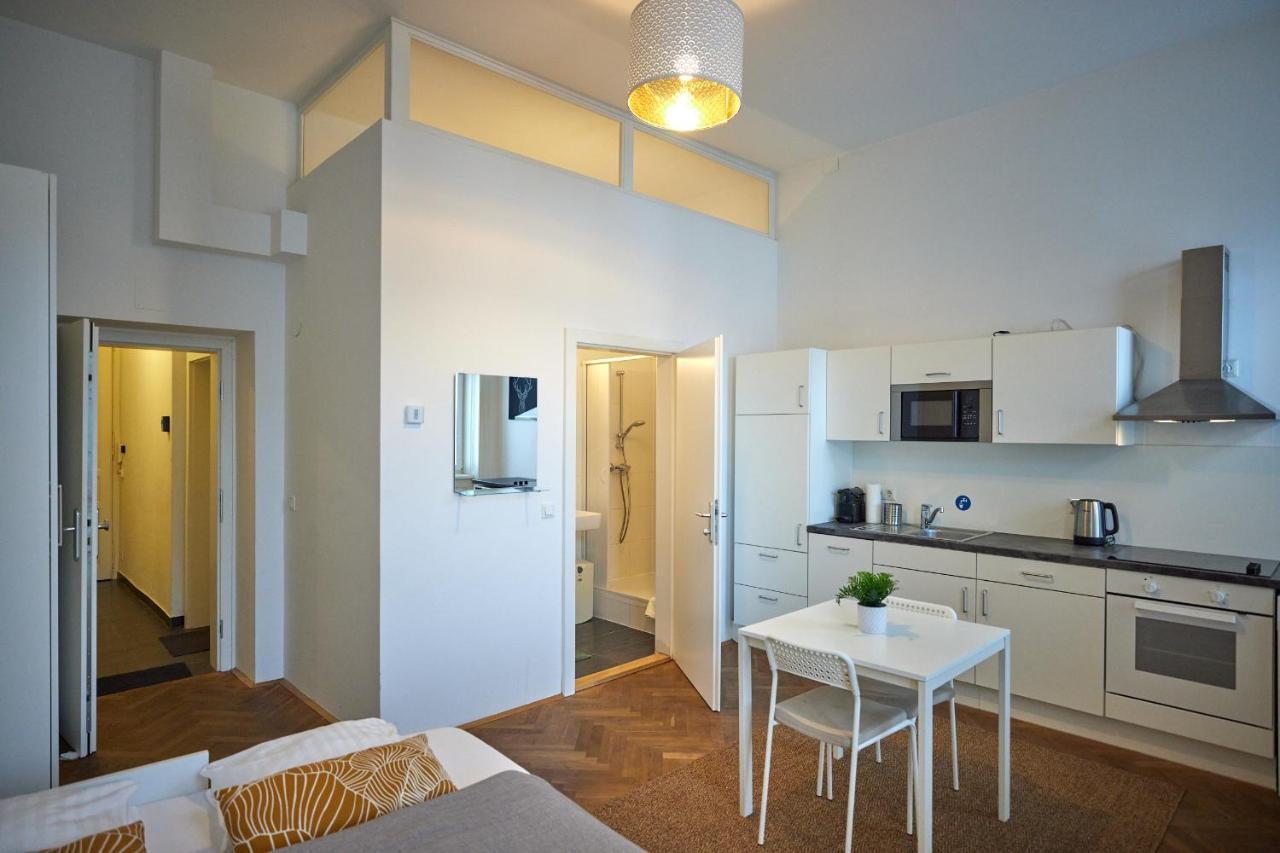Nice Studio Close To Metro III Vienna Exterior photo